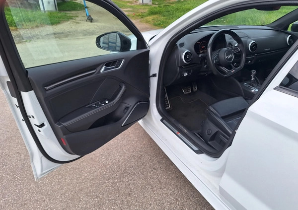Audi S3 cena 123000 przebieg: 133600, rok produkcji 2016 z Warszawa małe 704